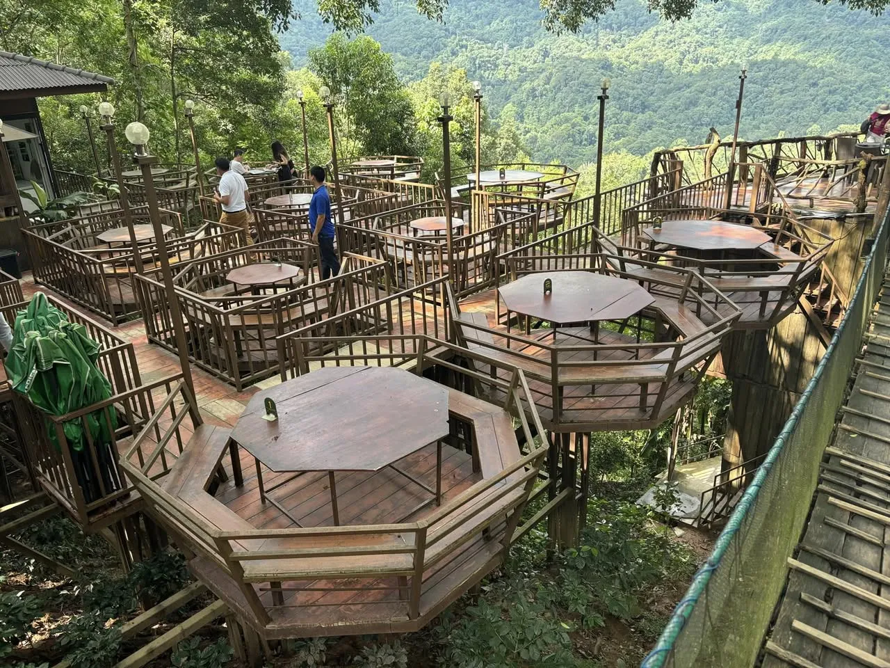 ทางเข้าคาเฟ่
